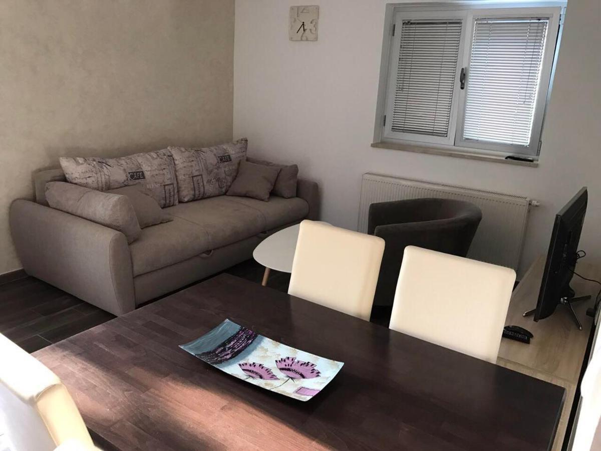 Apartmani Iva Вир Екстер'єр фото