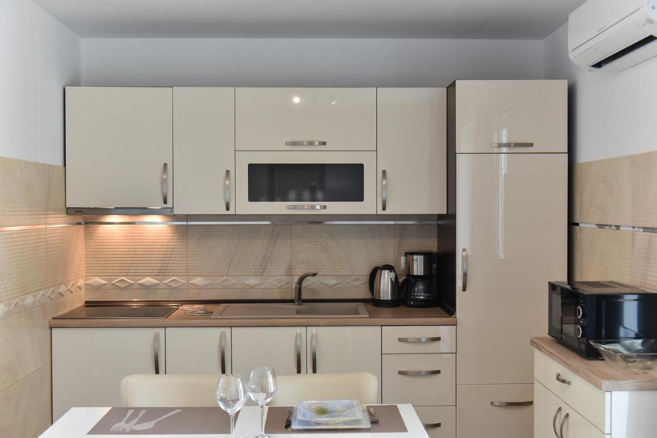 Apartmani Iva Вир Екстер'єр фото