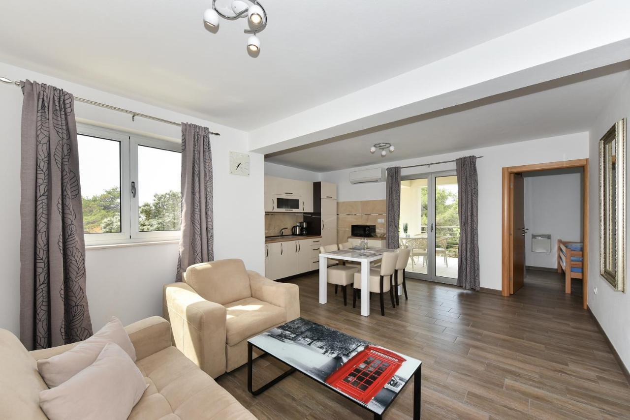 Apartmani Iva Вир Екстер'єр фото