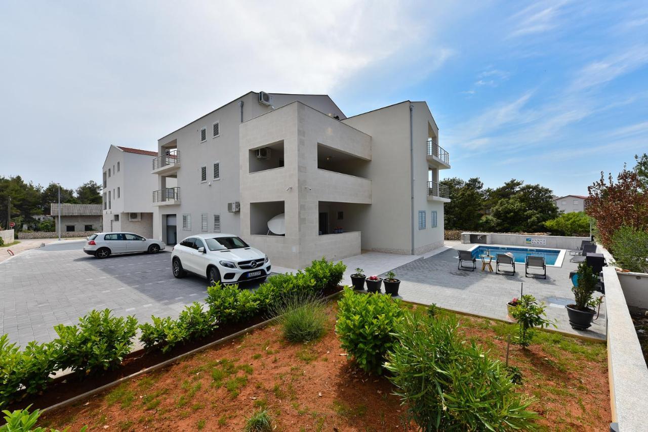 Apartmani Iva Вир Екстер'єр фото