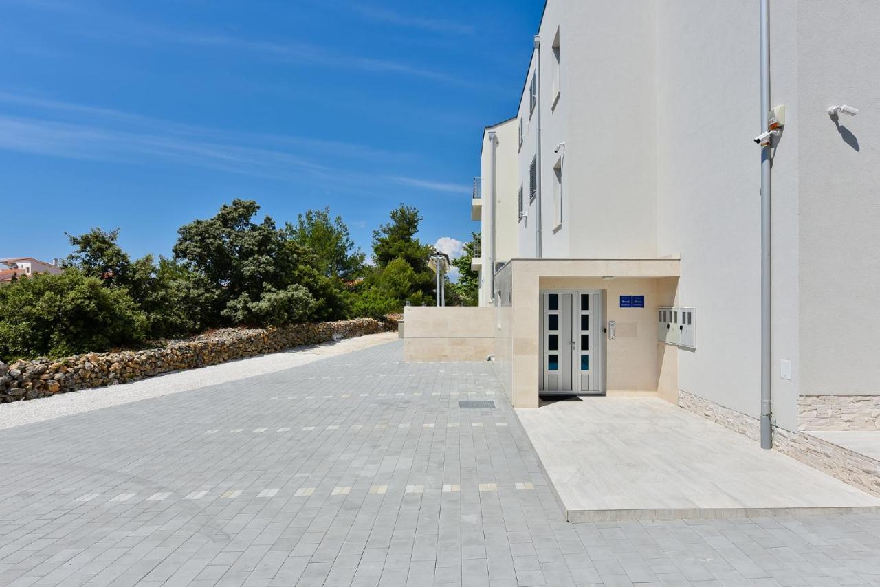 Apartmani Iva Вир Екстер'єр фото