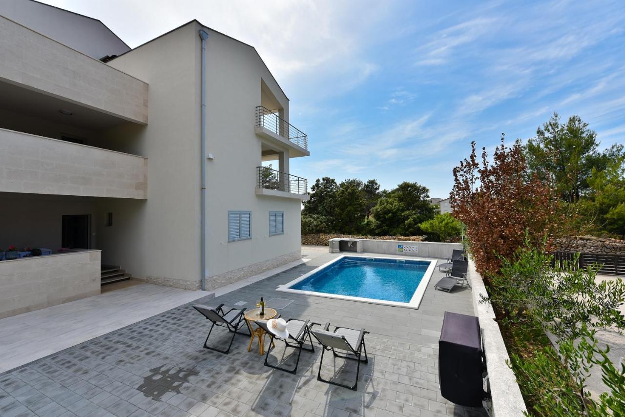 Apartmani Iva Вир Екстер'єр фото