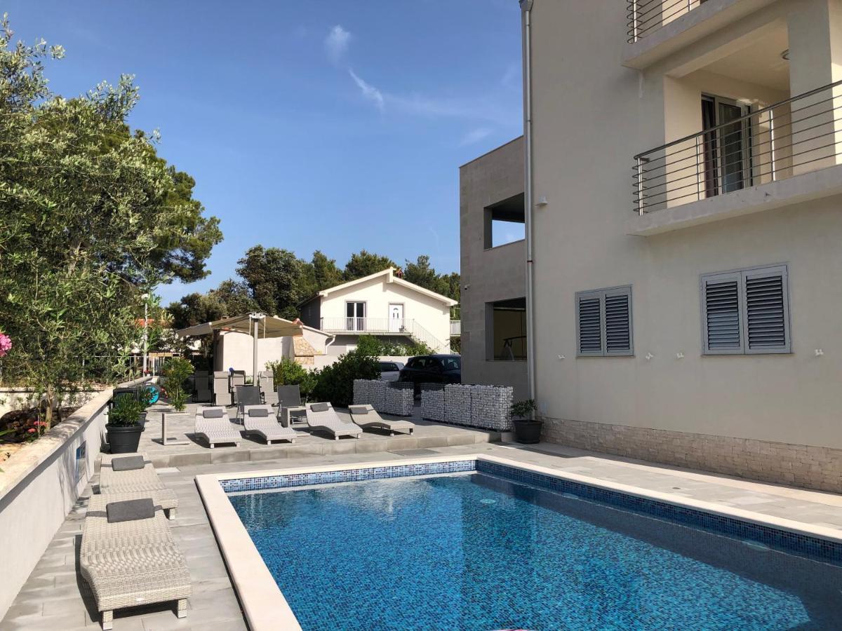 Apartmani Iva Вир Екстер'єр фото
